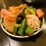 Taishuu Horumon Yakiniku Jun - キムチ盛り どれも野菜の甘さわ食感が活きてる旨いやつ