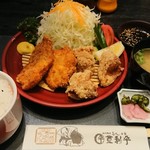 登利平 - 鳥合わせ定食    1,000円