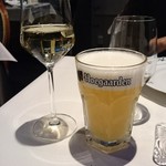 ア・タ・ゴール - ヒューガルデンホワイト生ビール  1,000円