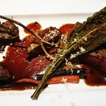 ア・タ・ゴール - タスマニア産アンガス牛フィレ肉のロティ  フレッシュ西洋わさびの香