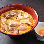 元祖親子丼〈鳥すき重ね〉 元祖親子丼〈鳥すき重ね〉