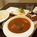 サンバス - あっさりスープカレー