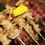 Kushiyaki Sugiura - ナンコツ、レバー、タン、コブクロ、牛肉