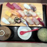 寿司 魚がし日本一 - 特盛＋３０周年握り