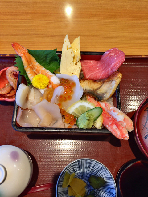 大漁丸 美々津 魚介料理 海鮮料理 食べログ