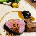 リョウリヤ ステファン パンテル - 2種の焼き加減が絶妙なラム。低カロリーでビタミンが豊富♡今日の大ヒット！