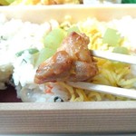 崎陽軒 - 鳥肉のピリ辛焼き