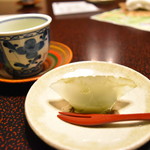 離れの宿　よもぎ埜 - お茶うけ