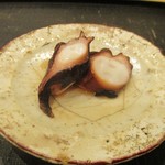 あま木 - タコ：シンプルに塩のみで茹でた日間賀島の蛸は、とっても柔らかですョ！　　　　　　2019.04.06