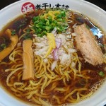 極煮干し本舗 - 淡麗煮干し醤油ラーメン 大盛り