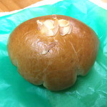 ゴジュウニチョウメベーカリー - ｸﾘｰﾑﾊﾟﾝ