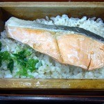 そば処ふくしま - セイロを食べて、暖かいそばの出汁を飲んで、そばを食べて暖かい出汁を飲んでって、堪能できましたよ。 お腹一杯になりました。