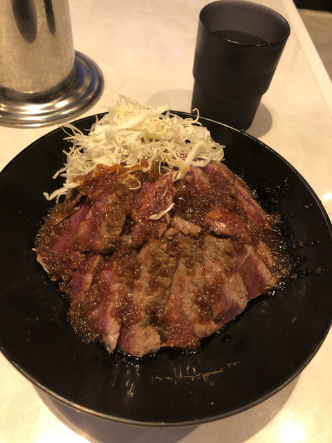 the肉丼の店 だいにんぐ 高田馬場店>