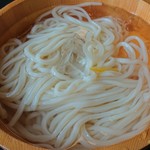 手打道場 高砂 - 冷たいたらいうどん