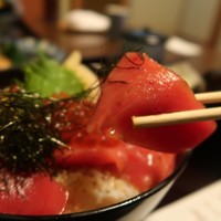 よし梅 人形町本店 - まぐろの漬け丼御膳1,900円
