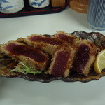 桂城 - 裏メニューのレアカツです。中トロのフライなのですが、中まで火が通らない様に短時間で揚げています。