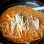 らーめん 萬太郎 - 赤味噌ラーメン  780円