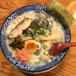 博多ラーメン 鶴亀堂 - 料理写真: