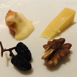 ロオジエ - フランス産フロマージュ16種類のワゴン