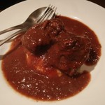 Carnevale - 牛ほほ肉の赤ワイン煮込み