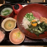 大戸屋 - ばくだん丼