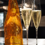 ソーニ・ディ・ソーニ - 