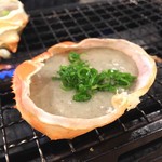 磯丸水産 - 蟹味噌甲羅焼