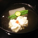 花外楼 - ■懐石 岩倉 10,000 (小向･煮物椀･造り･凌ぎ･焼肴･八寸･炊合･ご飯･ﾃﾞｻﾞｰﾄ)＋中瓶ﾋﾞｰﾙ 800X2＋税928=12,528円 2019年05月