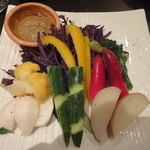 本家あべや - 旬の生野菜アンチョビソース添え