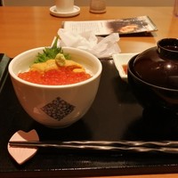 函館うに むらかみ 日本生命札幌ビル店 - 