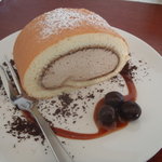 カフェ パルランテ - ある日の限定スイーツ：ロールケーキ
