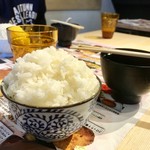 Dining 80 - 味噌汁とご飯も無料