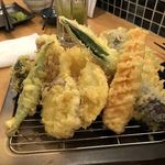 ヤマヤ鮮魚店 弥平 - 地野菜の天ぷら