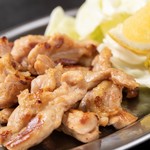 お好み焼きつくし - 鶏のせせり焼