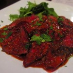 ジュイップ - 牛肩ロースの炭火焼き　粒マスタードソース