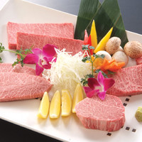 高麗房　和牛特選焼盛り合わせ（3～4人前）