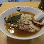HACHI - ワンタンチャーシュー麺