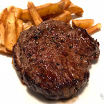 獣肉酒場 山猫軒 - ランプステーキ（ミニサイズ・125g／1,200円）