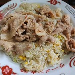 ラーメン大将 - 肉チャーハン アップ