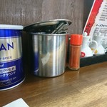 ラーメン大将 - 卓上の調味料