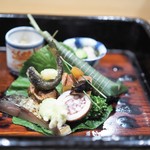 津の守坂 小柴 - 八寸