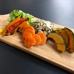 BBQグリル デビルズキッチン - 季節の焼き野菜５種盛り