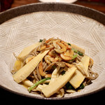 Magokura - 桜えびとたけのこのペペロンおそば