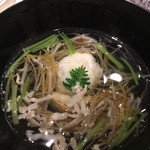 割烹 一楓 - ・のど黒、帆立のしんじょの沢煮椀 豚の出汁を感じます。もう少し柔らかなしんじょが好みかな。 出汁好みです。