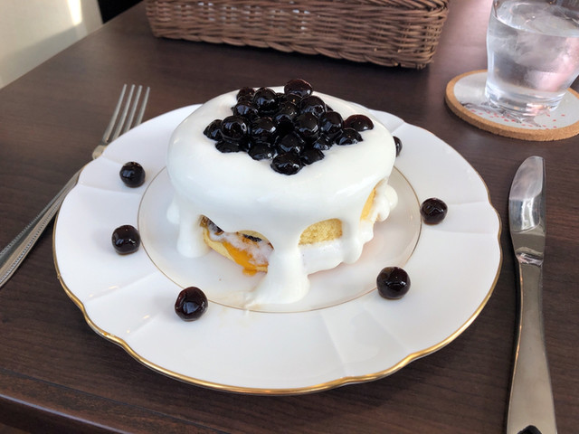 カフェ台北 , 台湾タピオカ厚焼きホットパンケーキ ¥750