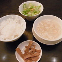 廣東料理 民生 ヒルトンプラザウエスト店 - 