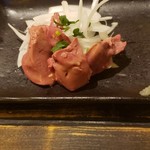 Kushi jiman - 鶏レバ刺し