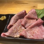 특선 검은 털 일본소의 볶은 쇠고기 찌르기
