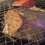 Nikuya Nikuichi - 上カルビは肉汁があふれる♪