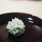 銀座 しのはら - よもぎ金団